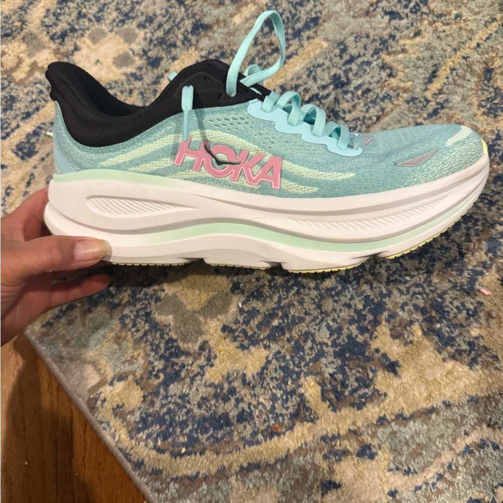 Hoka One One Bondi 9 size 10.5 - Picture 2 of 6